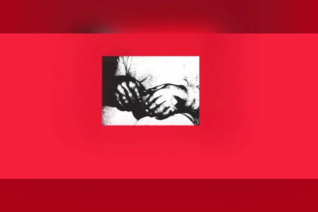 Alexisonfire - Performs Crisis In Full