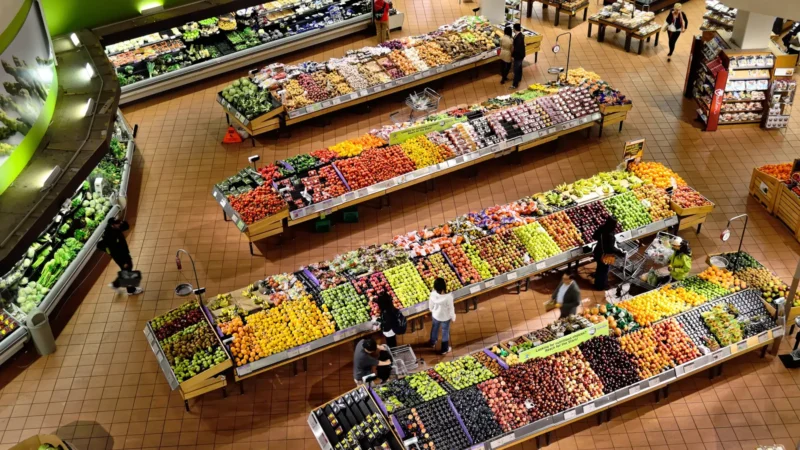 El riesgo real de la IA no es Terminator: 500 supermercados franceses descongelados en una noche