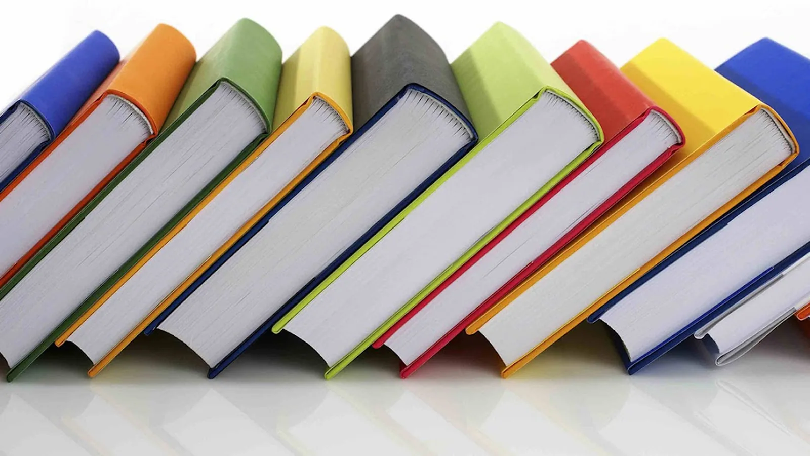 ¿Escritores o máquinas? Dos acusaciones de IA sacuden el mundo editorial