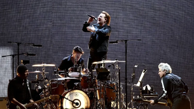 U2 vuelve a los escenarios en 2027: Chile quedaría fuera de la gira latinoamericana