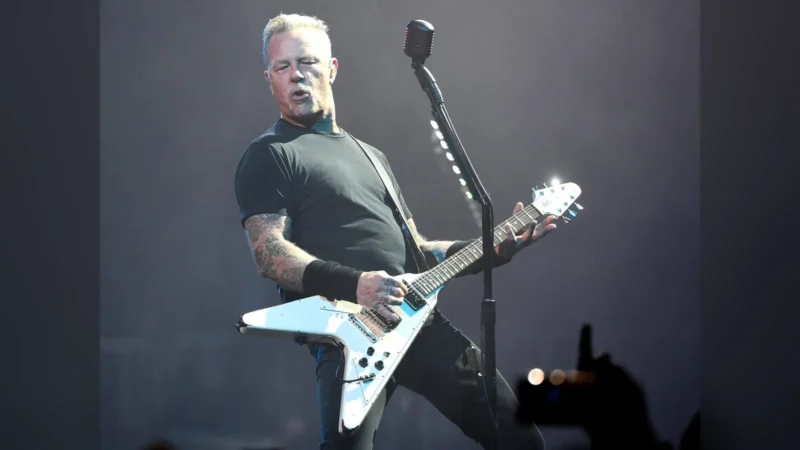 Roger Waters revienta a James Hetfield: “No es músico, tiene coeficiente de tres”