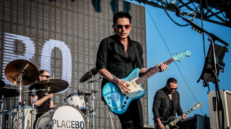 Placebo celebra 30 años y vuelve a Santiago en marzo de 2027